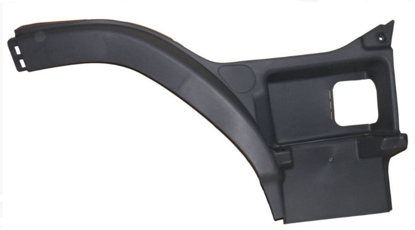 Volvo FM right step up fender