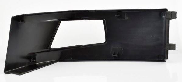 Right upper bumper corner with fog light hole