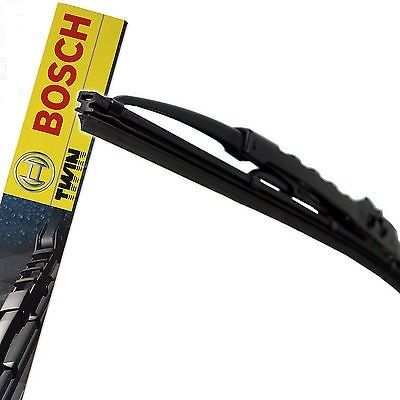 Bosch Wiper Blade with Sprayer 700mm