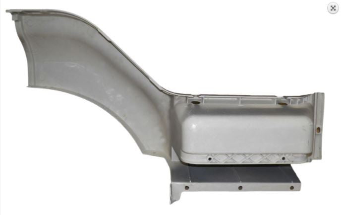 Left footboard mudguard for Renault Premium