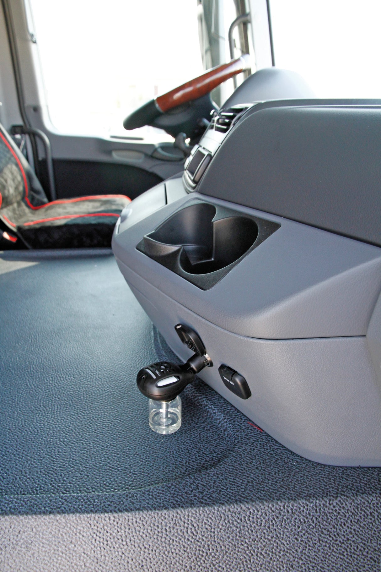 Killer 2 in 1, diffusore elettrico per insetticidi, 12/24V