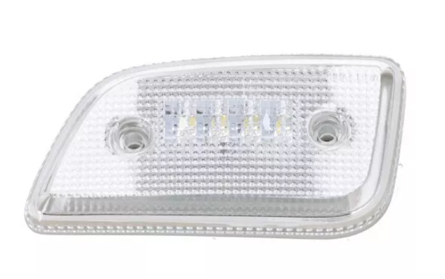 Luce ingombro cabina LED sinistra per Mercedes-Benz Actros MP4 e Arocs, vista frontale con lente trasparente