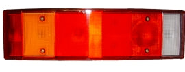 Vista frontale del fanale con lenti rosse, arancioni e trasparente
