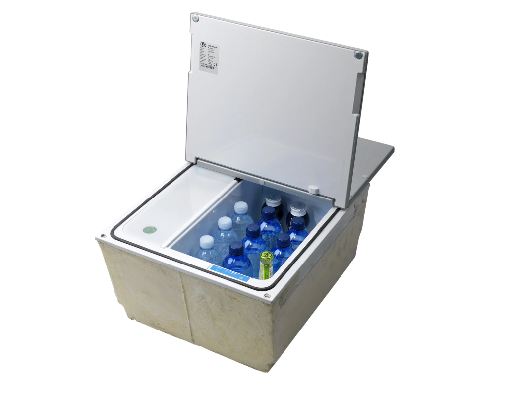 Frigorifero per Volvo 31 LT